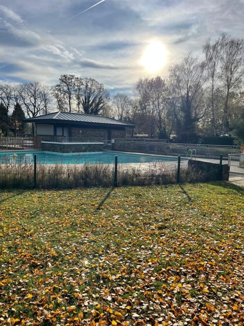 Swimming pool, Public Bath