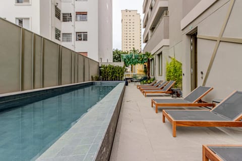 Property building, Day, Swimming pool, sunbed