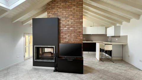 Communal lounge/ TV room, TV and multimedia