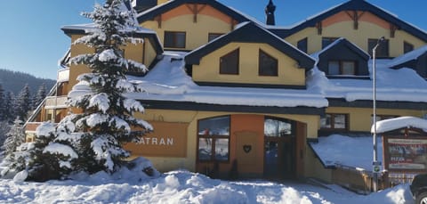 Property building, Natural landscape, Winter