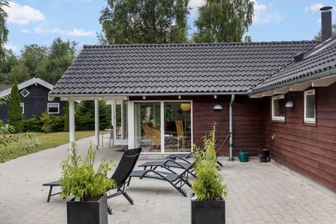 M206-Vaeggerlose-Baeverstien-9 House in Væggerløse