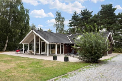 M206-Vaeggerlose-Baeverstien-9 House in Væggerløse