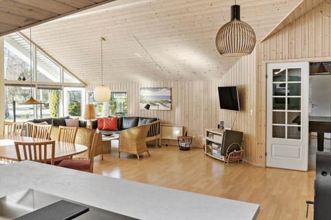 M206-Vaeggerlose-Baeverstien-9 House in Væggerløse