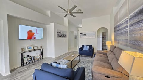 CP641CD home House in Haines City