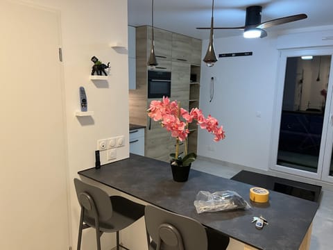 Studio Montévrain Apartment in Chessy