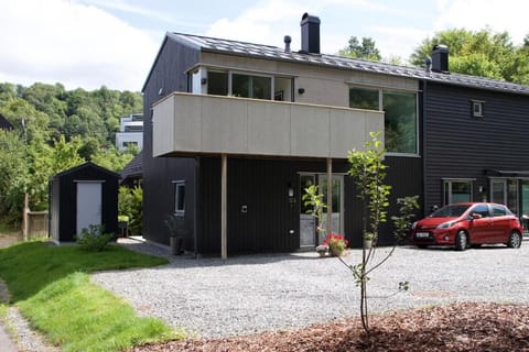 Property building, Parking