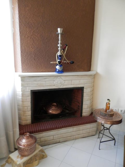 Comfortable apartment by the Metro Apartment in Alimos