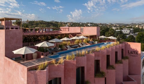 Property building, Day, City view, Pool view, Swimming pool, sunbed