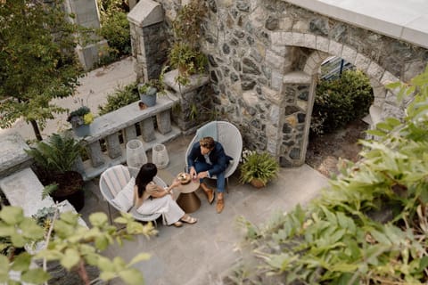 Rosemead House Hotel in Vancouver Island