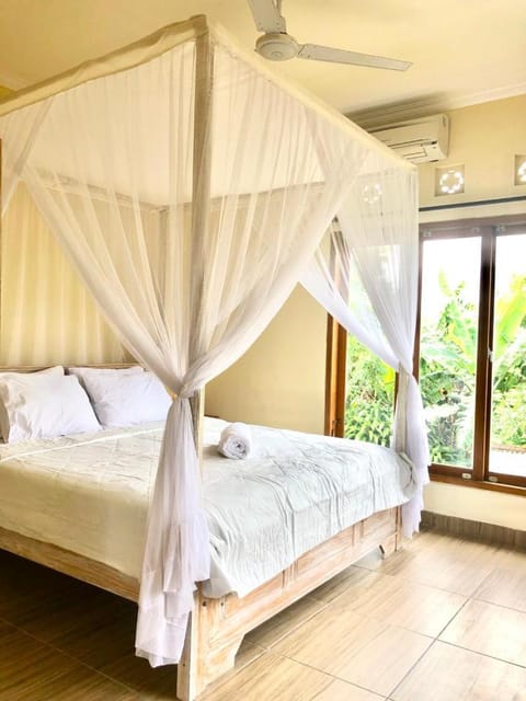 Bed, Bedroom, air conditioner