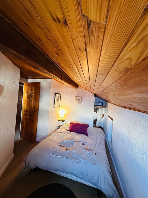 Chalet la Grange hiver Courchevel Village 1550m Chalet in Saint-Bon-Tarentaise
