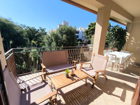 View (from property/room), Balcony/Terrace