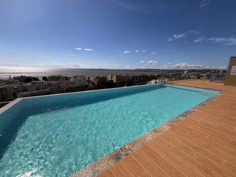 SEASIDE VIEW Saint Laurent Apartment in Nice