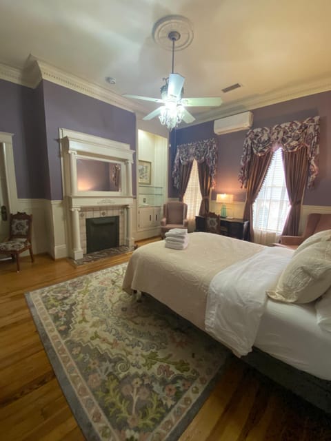 Bed, Photo of the whole room, Bedroom, VIP