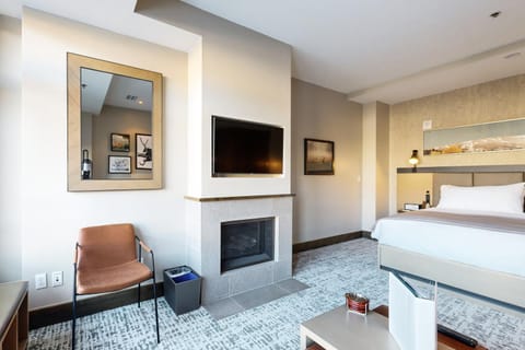 Riverfront Escape #320 Hotel in Avon