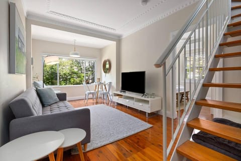 TV and multimedia, Living room, Other, Seating area