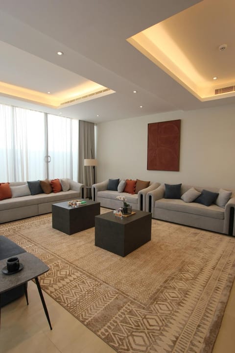 TV and multimedia, Seating area