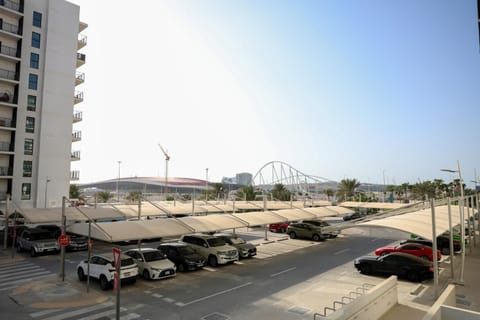 Lavish 2 BHK in Yas Island near Ferrari world and Sea world Apartment in Abu Dhabi