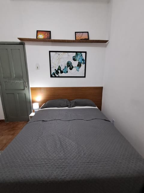 Quarto econômico 25 de agosto Bed and Breakfast in Duque de Caxias