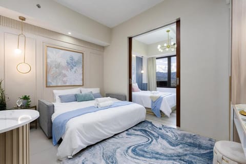 Bed, Living room, Photo of the whole room, Bedroom