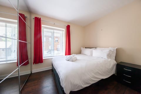 Bright 2BR at Kilmainham Gaol reduced prices Apartment in Dublin