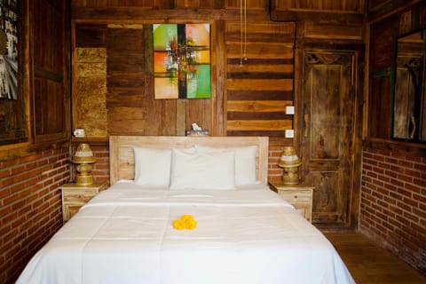 Alain rooms AMED Hotel in Abang