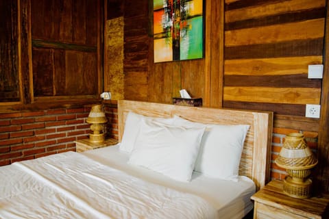 Alain rooms AMED Hotel in Abang