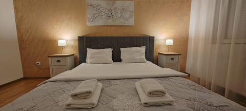 Golden Royal G Apartment in Serbia