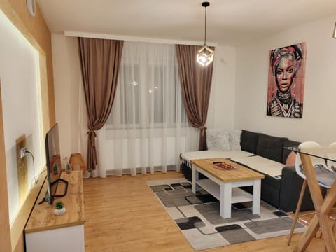 Golden Royal G Apartment in Serbia