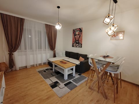 Golden Royal G Apartment in Serbia