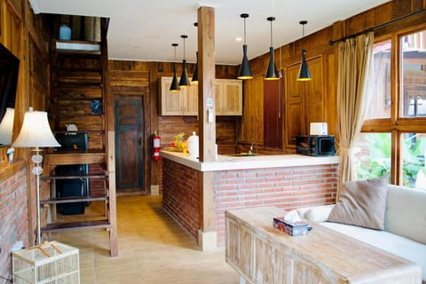 Alain villas Family and groups House in Abang