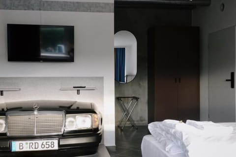 TV and multimedia, Bedroom