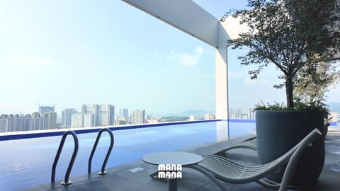 Swimming pool, Swimming pool