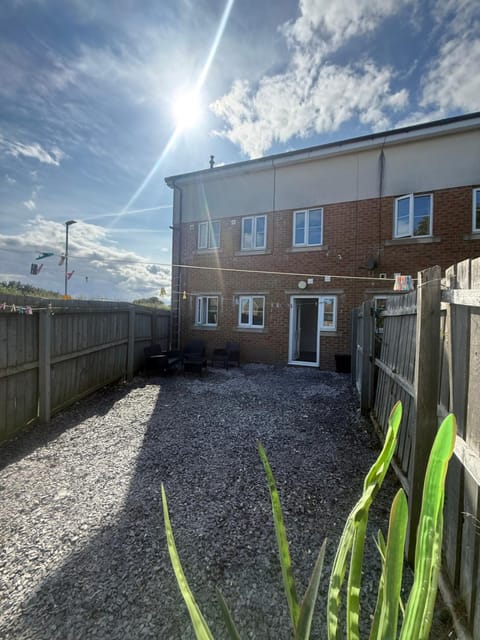 ResiLets - Berwick House - Large 4 Bed Townhouse - Contractor stays House in England