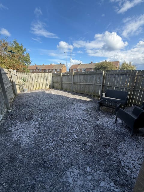 ResiLets - Berwick House - Large 4 Bed Townhouse - Contractor stays House in England