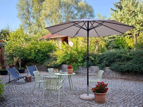 Patio, Garden, Garden view