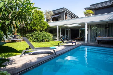 Garden, Swimming pool