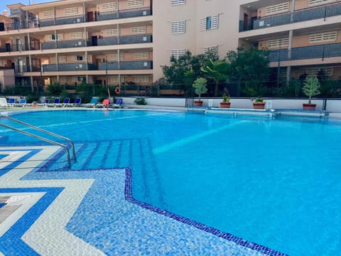 Pool view, Swimming pool
