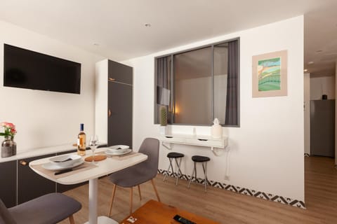 Property building, Living room