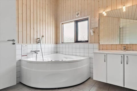 LN1050-Hjorring-Kystvejen-103 House in Lønstrup