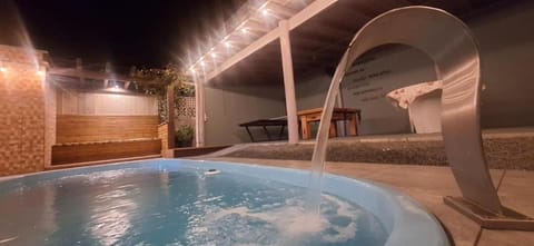 Lounge or bar, Swimming pool