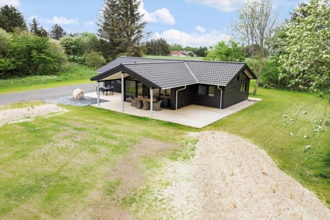 LN1873-Hjorring-Norre-Knoldevej-21 House in Denmark