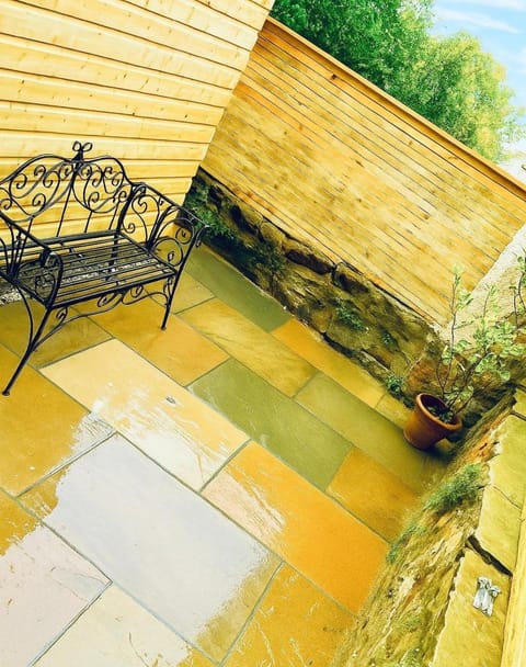 Patio, Day, Garden, View (from property/room), Balcony/Terrace, Garden view