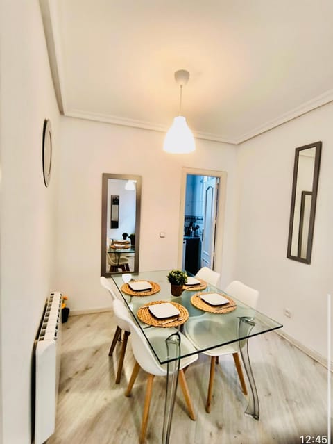 CENTRO de MADRID - especial FAMILIAS y AMIGOS Apartment in Centro