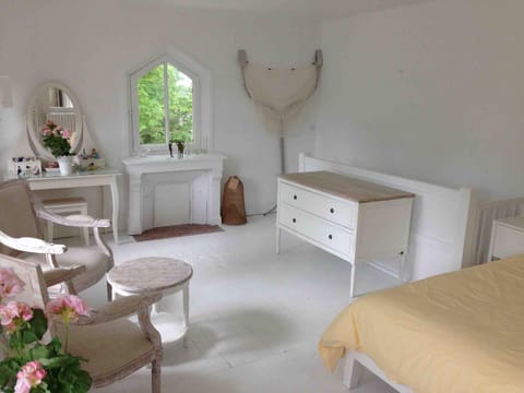 Les Graves House in Normandy