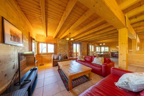 Communal lounge/ TV room, Living room