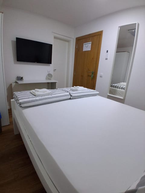 Sobe Ritz Bed and Breakfast in Brod-Posavina County, Croatia