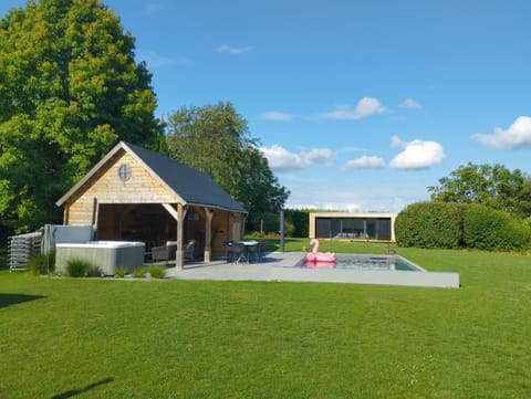 Property building, Patio, Day, Hot Tub, View (from property/room), Bedroom, Garden view, Pool view, Swimming pool, sunbed