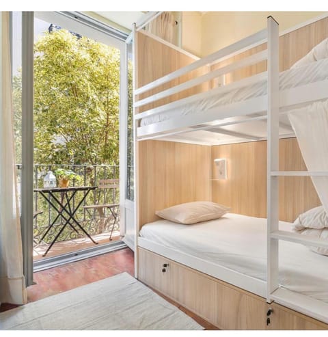 Bed, Balcony/Terrace