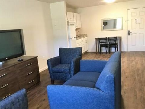 Stay Plus Extended Stay of Statesboro Hotel in Statesboro
